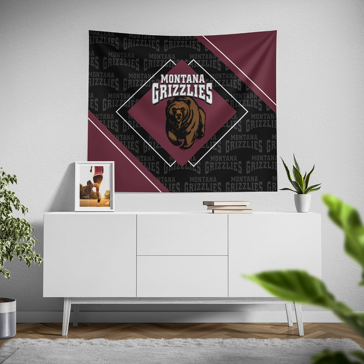 Pixsona Montana Grizzlies Boxed Tapestry