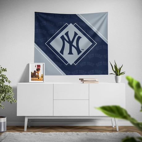 Pixsona New York Yankees Boxed Tapestry