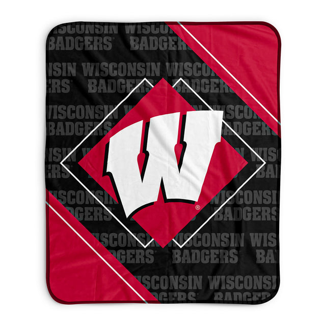 Pixsona Wisconsin Badgers Boxed Pixel Fleece Blanket
